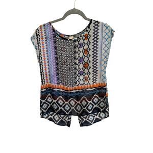 Sheer summer geometric top